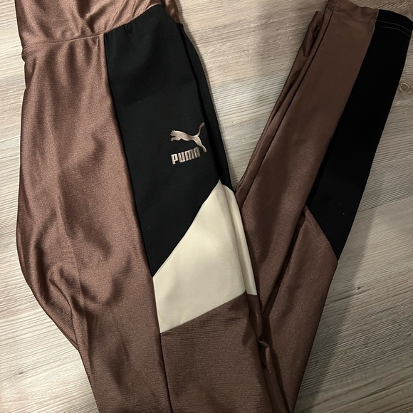 COPY - Puma Compression Yoga Pants - Picture 2 of 7